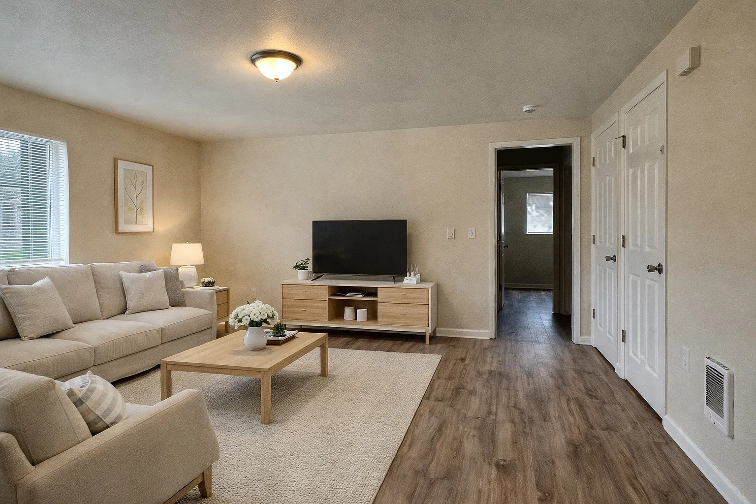 10550 Midvale Ave N - 4 plex - 3 — Photo 3