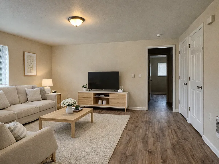 10550 Midvale Ave N #3 — Photo 3