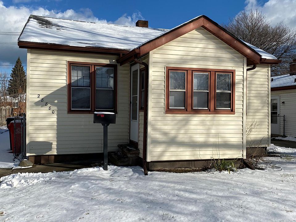 1st image of 28880 Hillview St