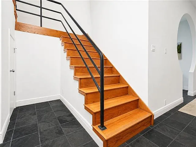 3704 Severn Ave — Photo 18