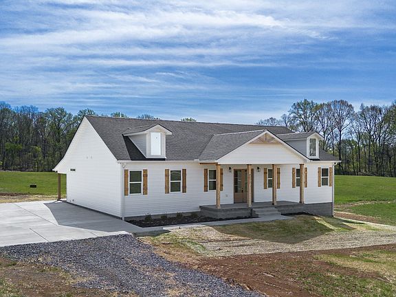 2nd image of 4031 Wells Rd