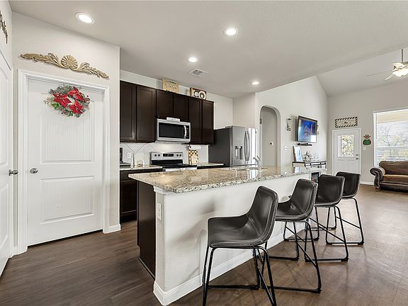 5th image of 4708 Nopalitos Way