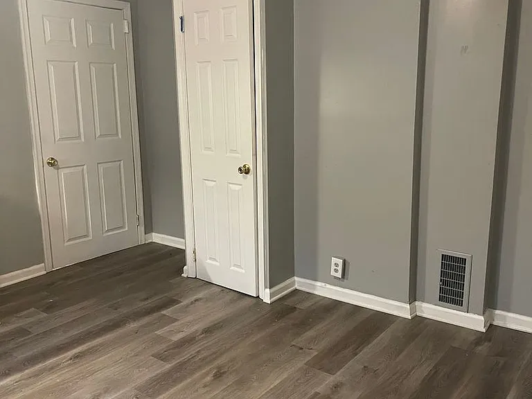 205 Western Ave — Photo 5