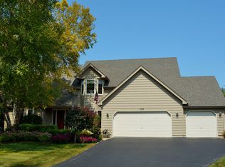 3312 Woods Creek Ln, Algonquin, IL