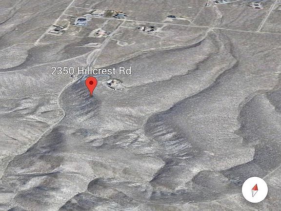 3rd image of 2350 Hillcrest Rd