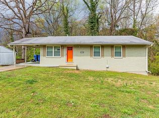 2725 Crescendo Dr NW, Atlanta, GA