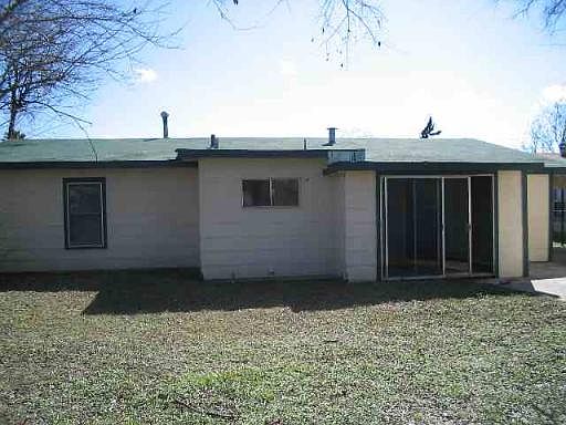2nd image of 231 E PALFREY DR