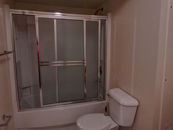 3rd image of 4109 Rainbow Dr