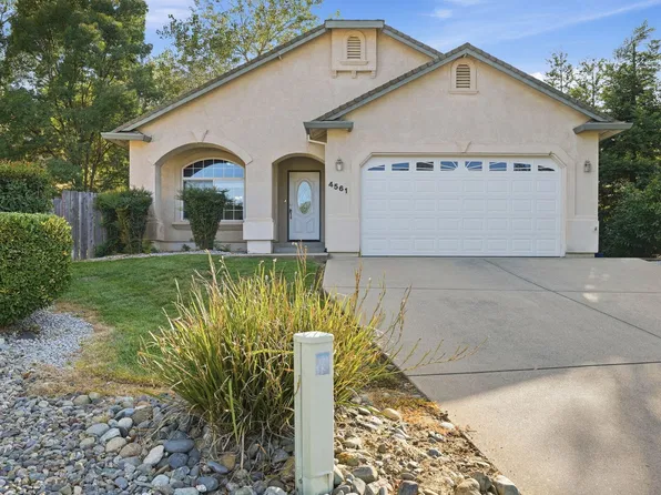 4561 Quinton Dr, Redding, CA 96001