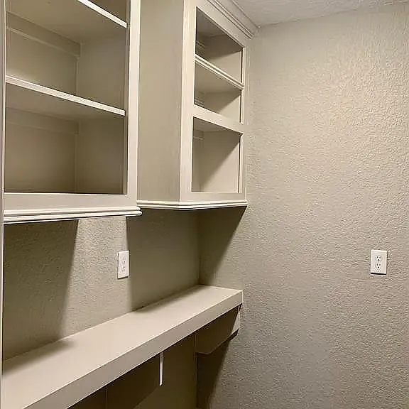 115 Gardenia St — Photo 4