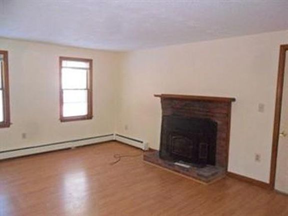 5th image of 27 King St #0
