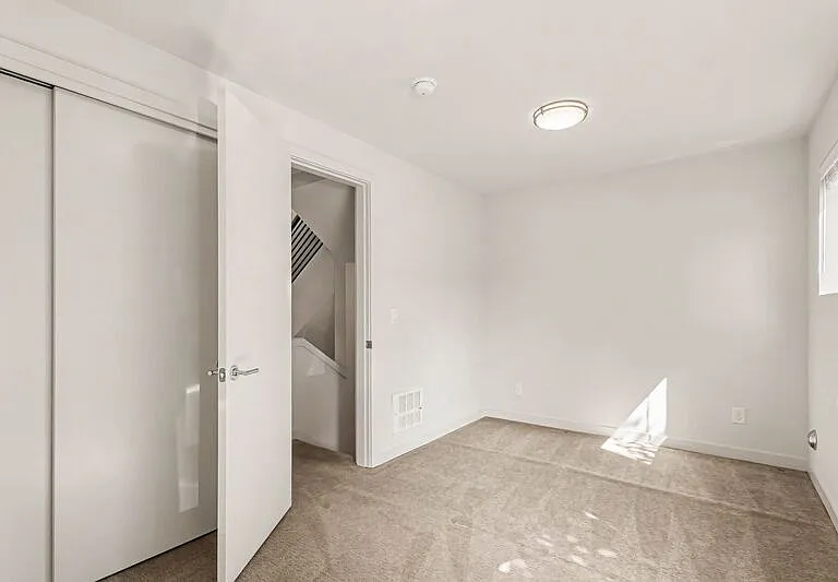 3810 California Ave SW #B — Photo 15