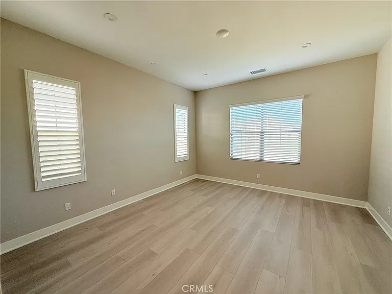 130 Fairgreen — Photo 24
