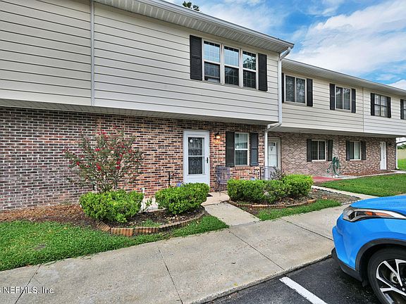 2nd image of 904 KETTERING Way