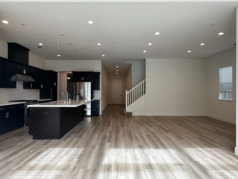 2918 Turner Ave — Photo 23