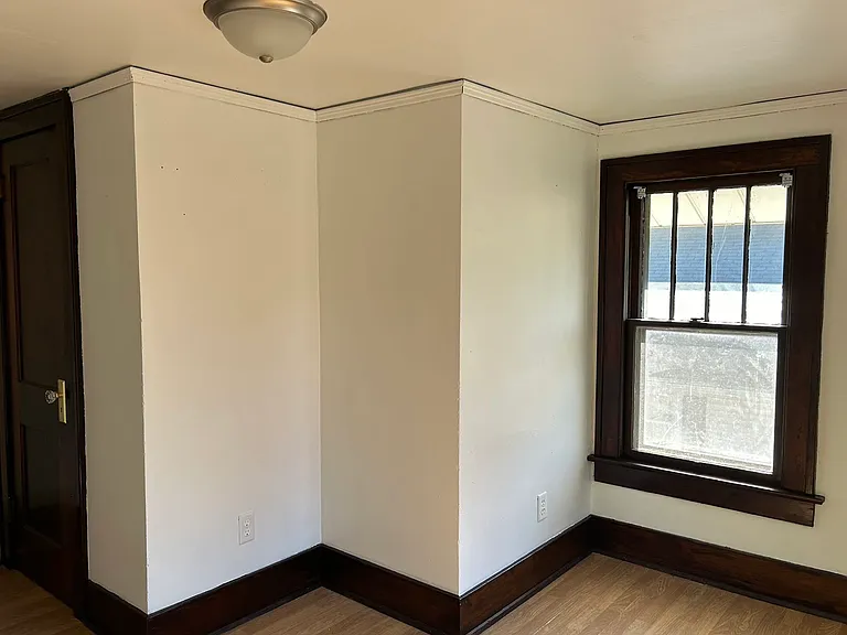 1011 Maple Row — Photo 8