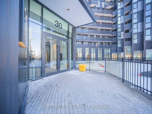 4th image of 30 Tippett Rd #1024