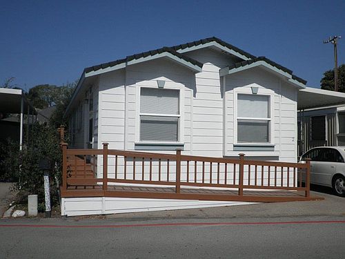 2nd image of 925 38th Ave Space 2