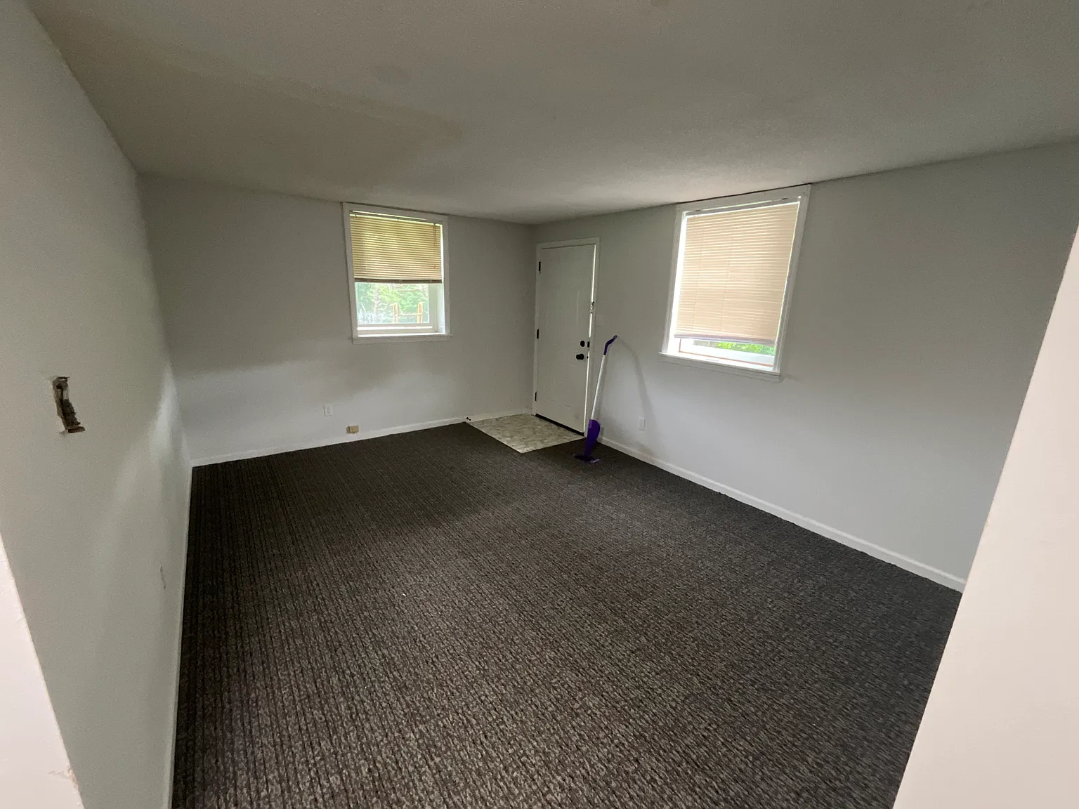 2 bed, 800 sqft, $800 — Photo 3