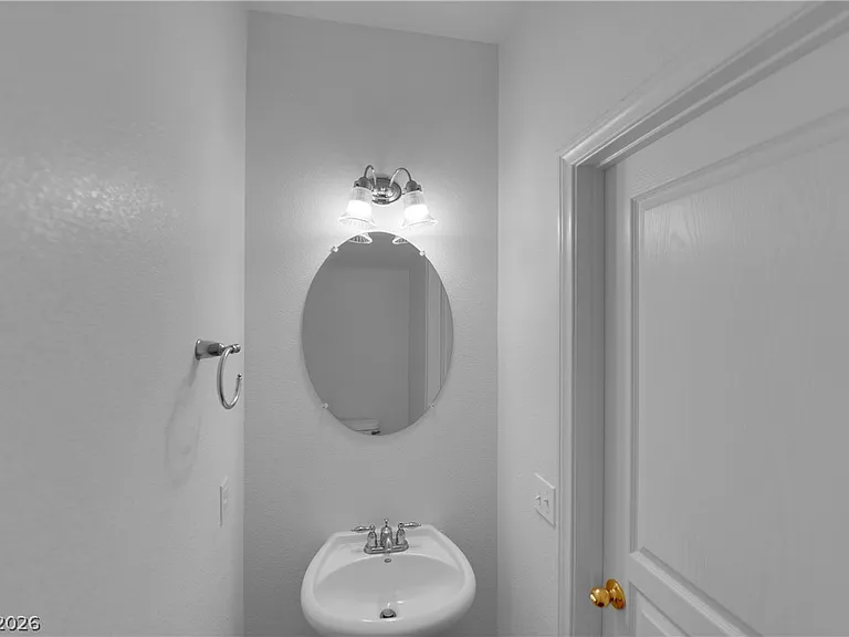 8779 Salvestrin Point Ave — Photo 15