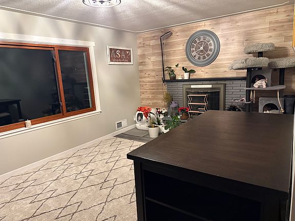 4th image of 2408 Cedarwood Rdg