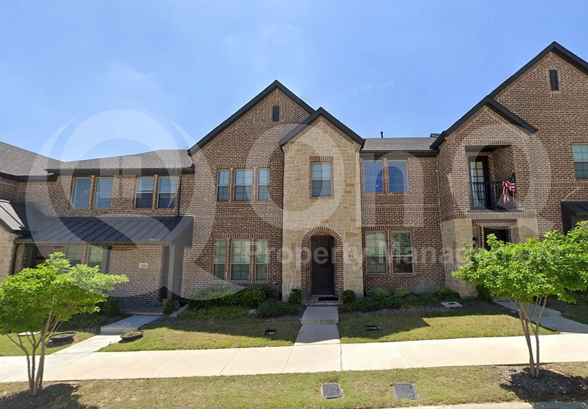 Building Photo - 313 McConathy Way