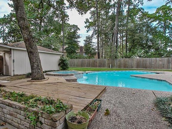 5th image of 5714 Lodge Creek Dr