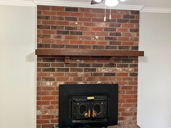 4th image of 543 Laketower Dr Unit 126