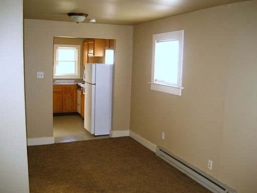 2nd image of 6625 Hanna St