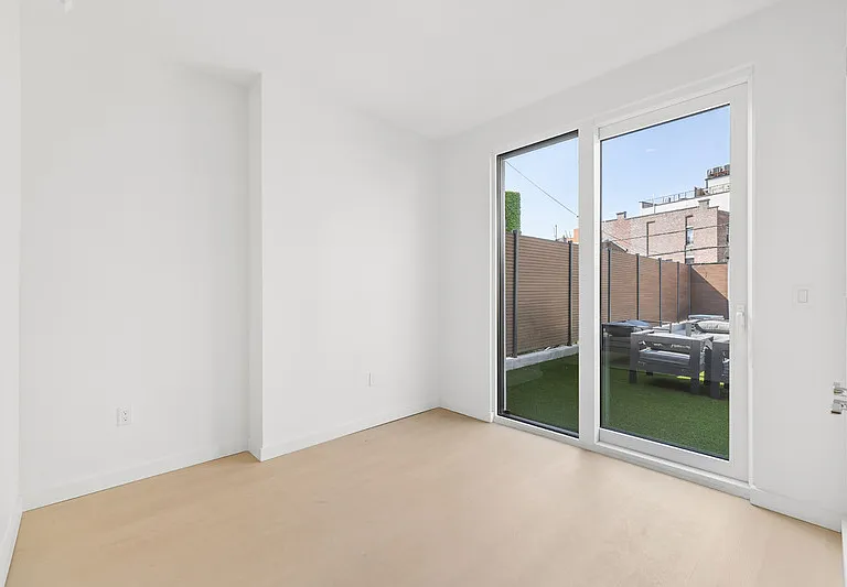 140 Central Ave #GRDN — Photo 6