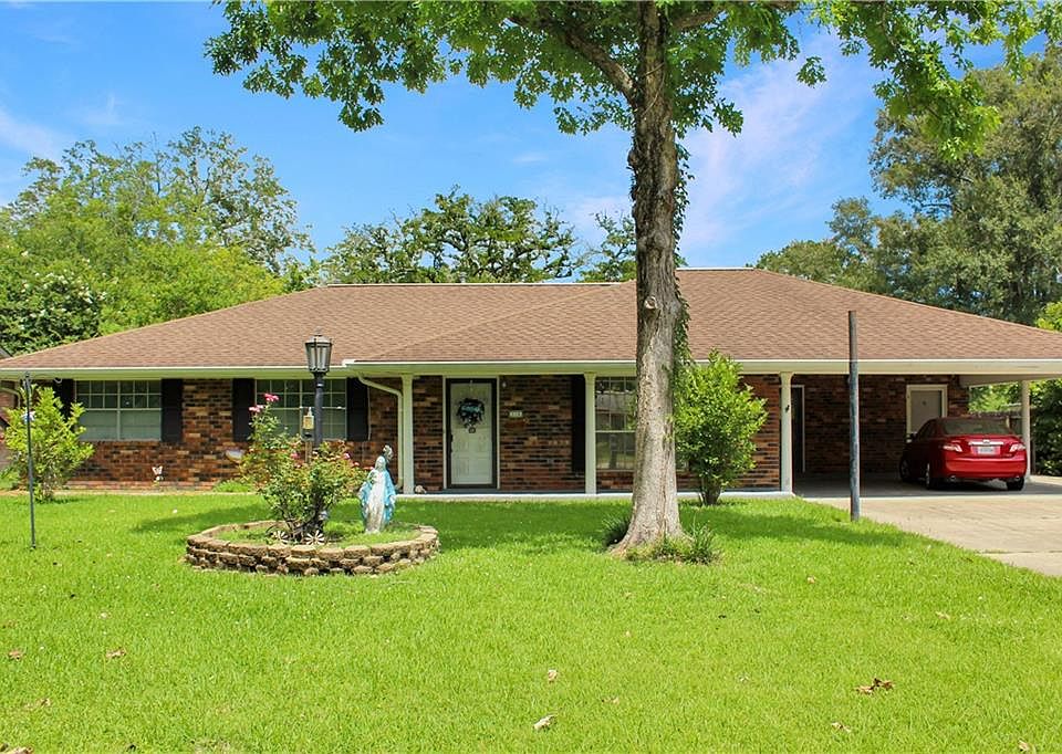 1st image of 115 Shirleen Dr