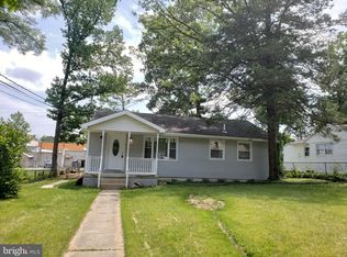 9405 Sheridan St, Lanham, MD