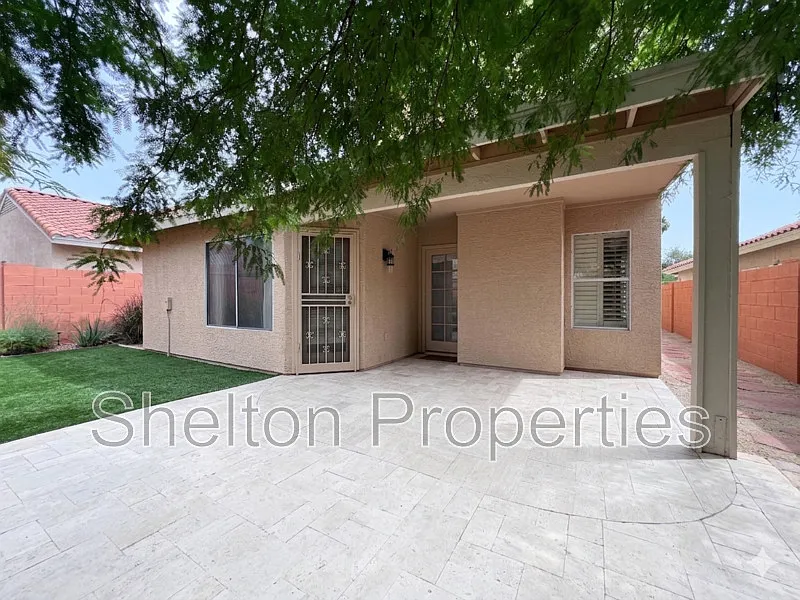 Building Photo - 7714 W Piute Ave