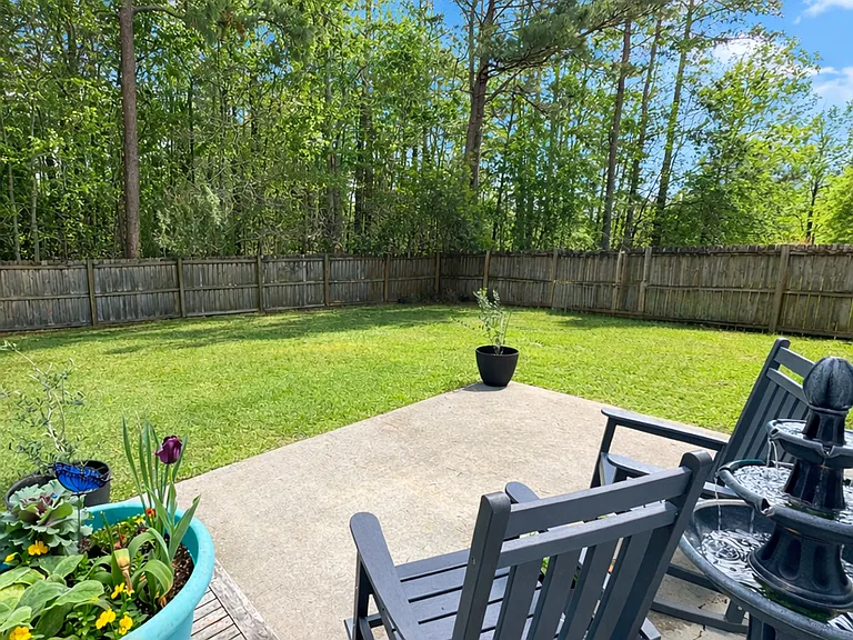 275 Dunning Rd — Photo 20