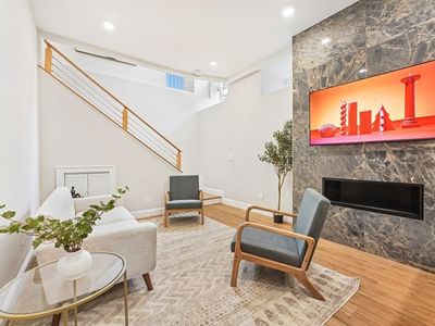 89 Marion St #2, Boston, MA, 02128