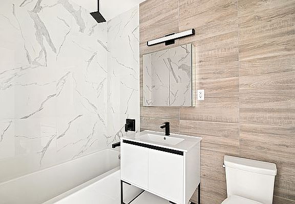 4th image of 1104 Bedford Ave #200