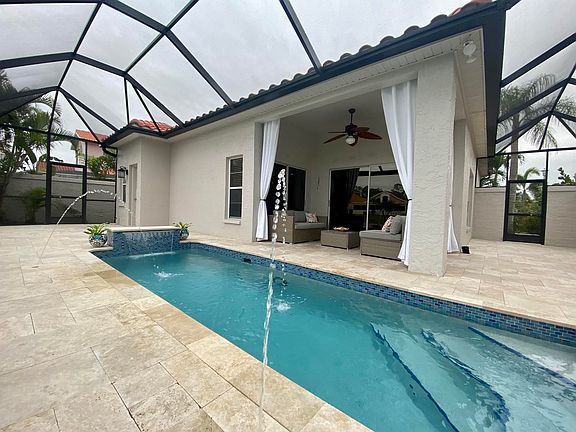 3rd image of 144 Sabal Lake Dr