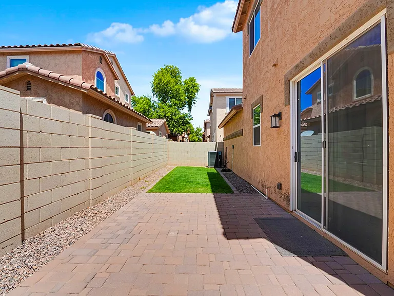 4036 E Carla Vista Dr — Photo 38