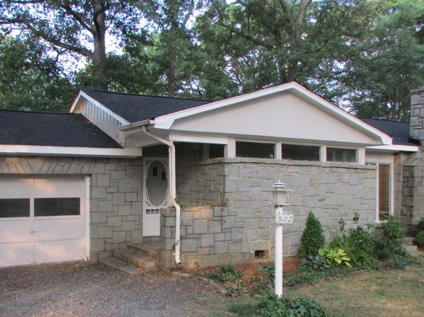 512 McAdenville Rd