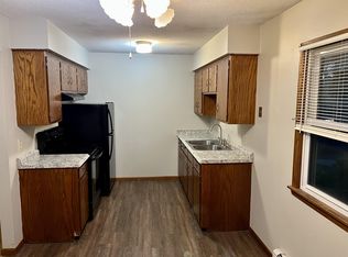 240 Madison St APT 4, Anoka, MN 55303