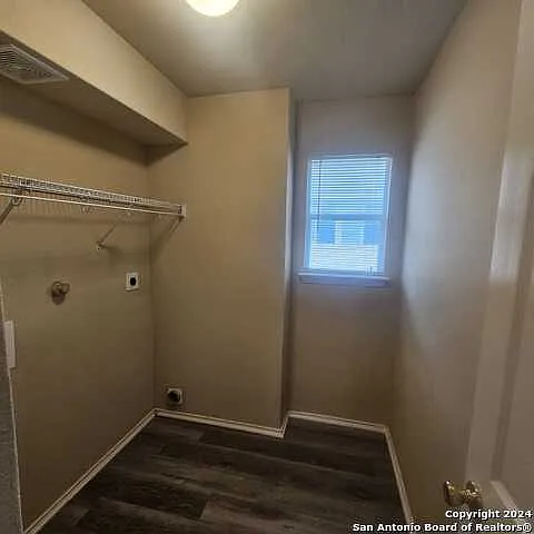 4007 Dunn Oak Dr — Photo 18