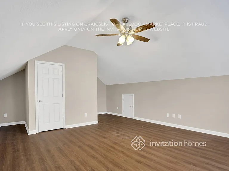 5504 Millers Creek Dr — Photo 19