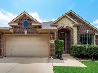 705 Red Elm Ln, Fort Worth, TX 76131