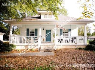 206 6th St, Belmont, NC 28012