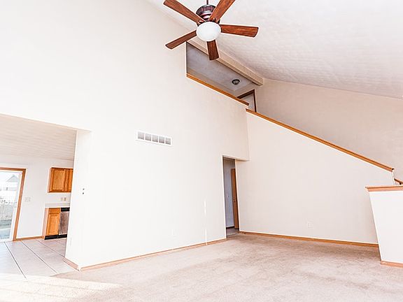 3rd image of 3810 Carrollton Ct