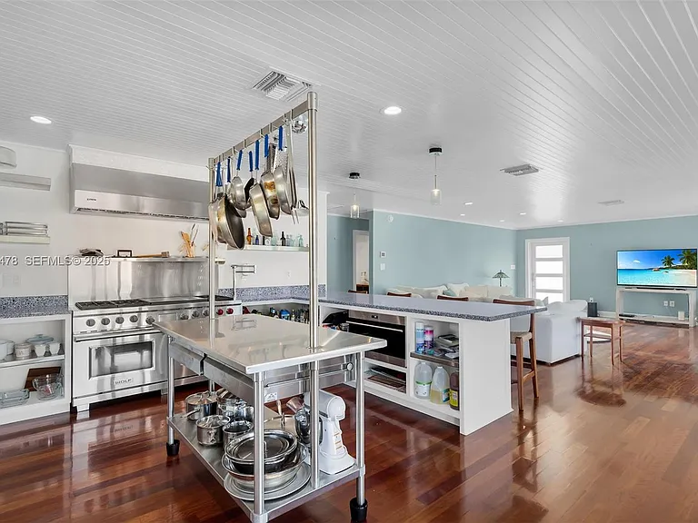 232 W Seaview Dr — Photo 27