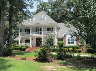 194 W Canebrake Blvd, Hattiesburg, MS 39402