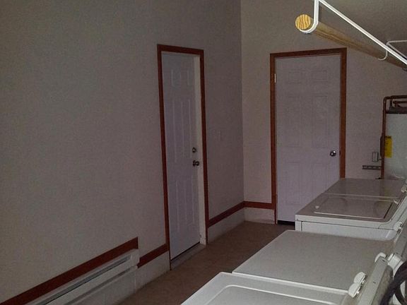 5th image of 4524 Wood River Dr