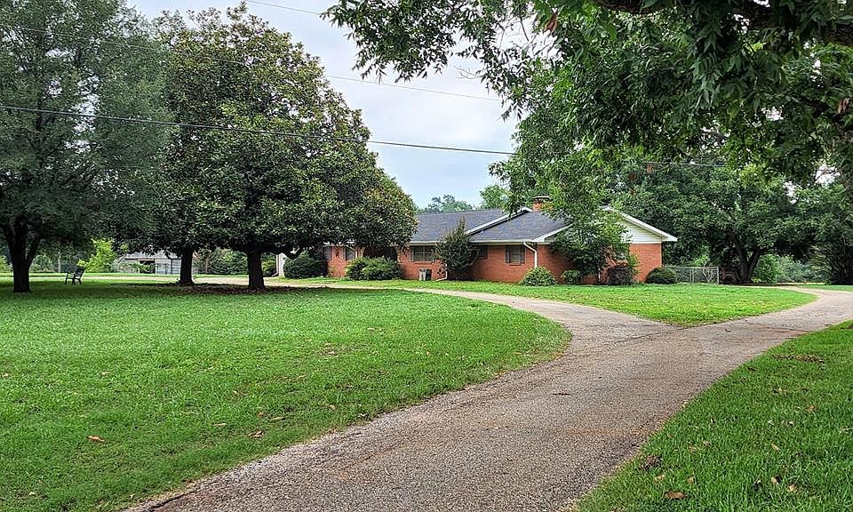 1st image of 868 County Road 217