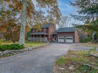 83 Hayden Pond Rd, Dudley, MA 01571